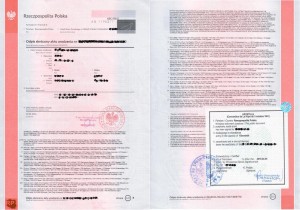 Internationale polnische Geburtsurkunde versehen mit einer Apostille 